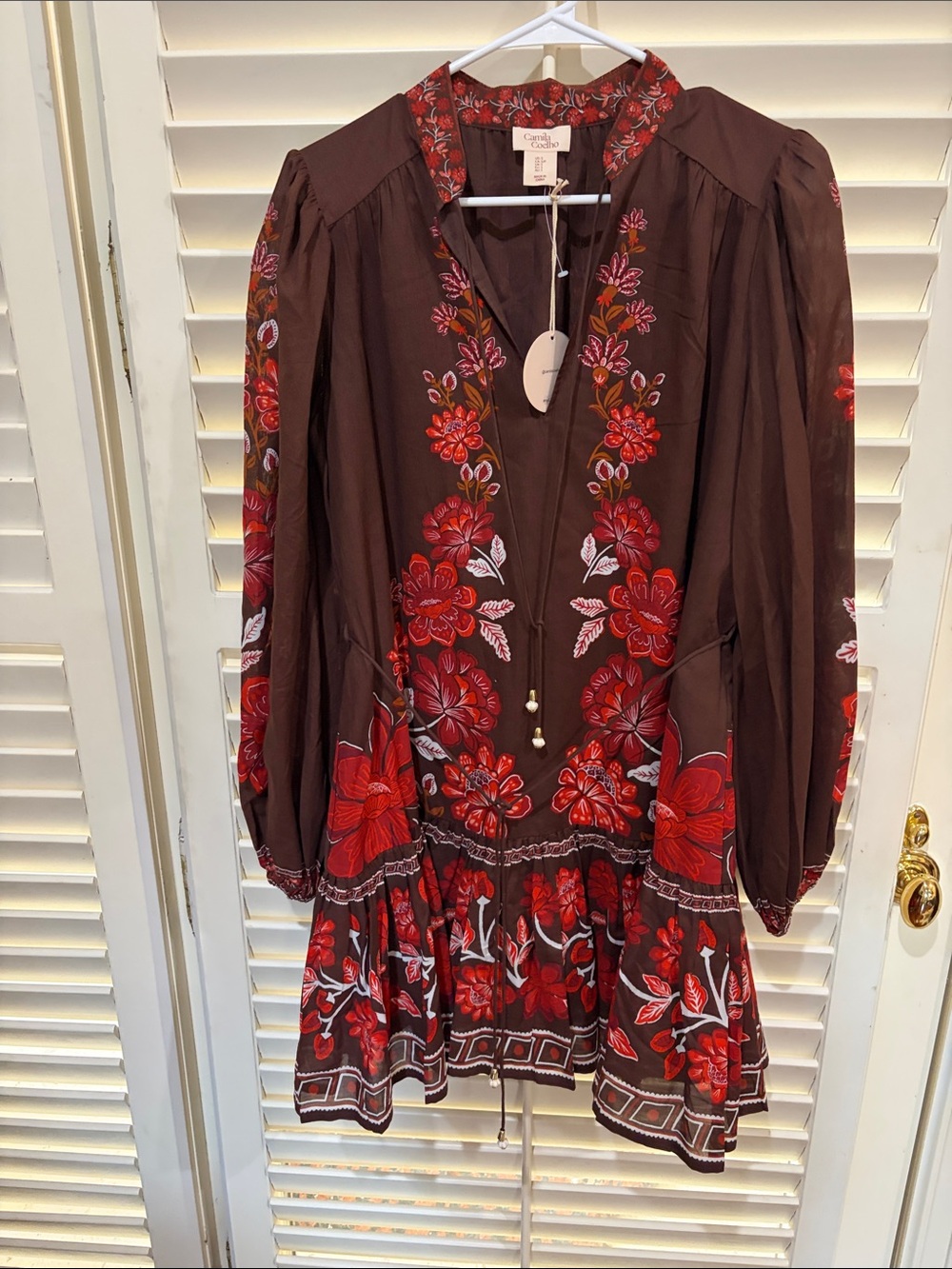 Camila Coelho Brown Dress with Red Floral Flowers. Small NWT